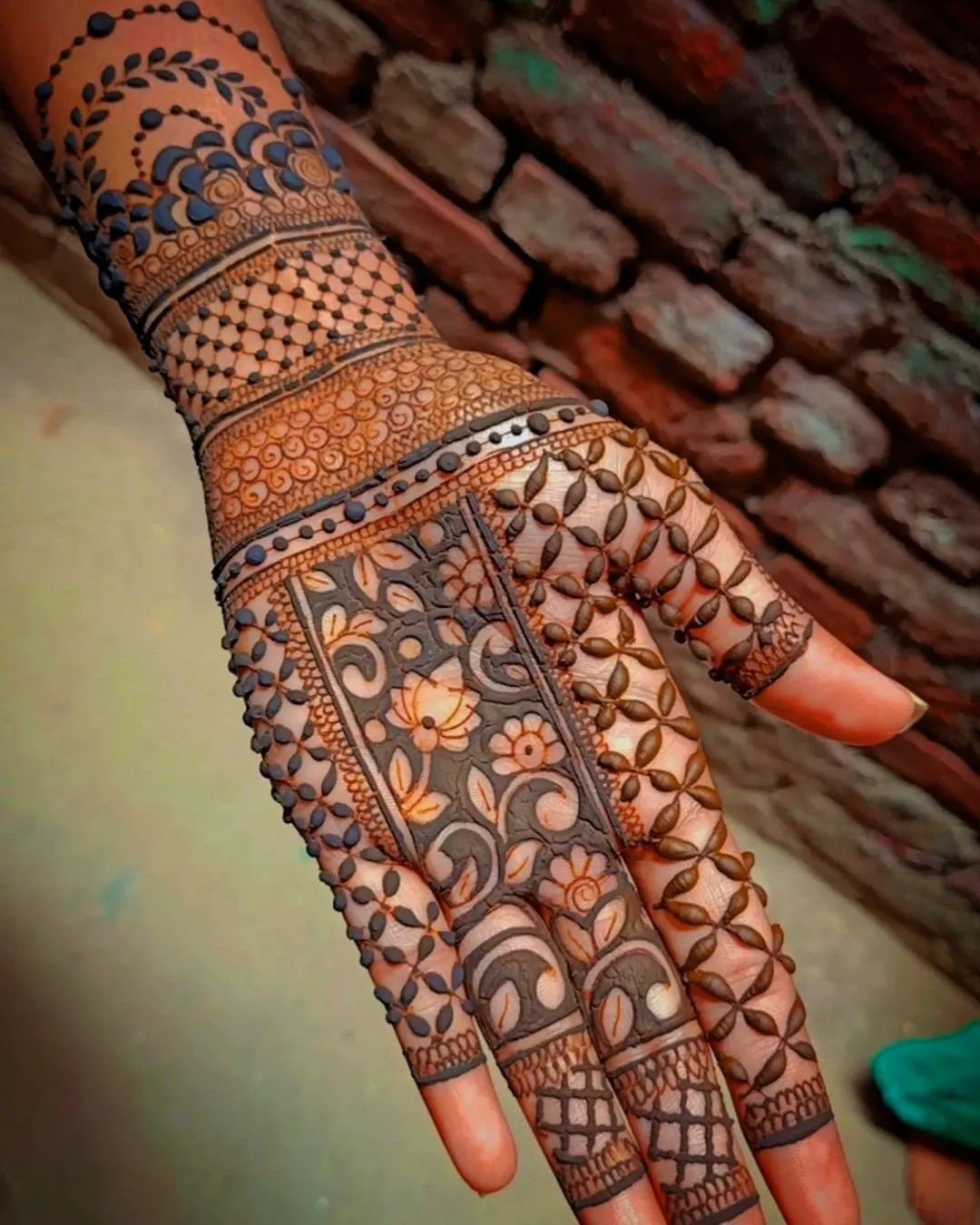 Mehndi Designs 2023