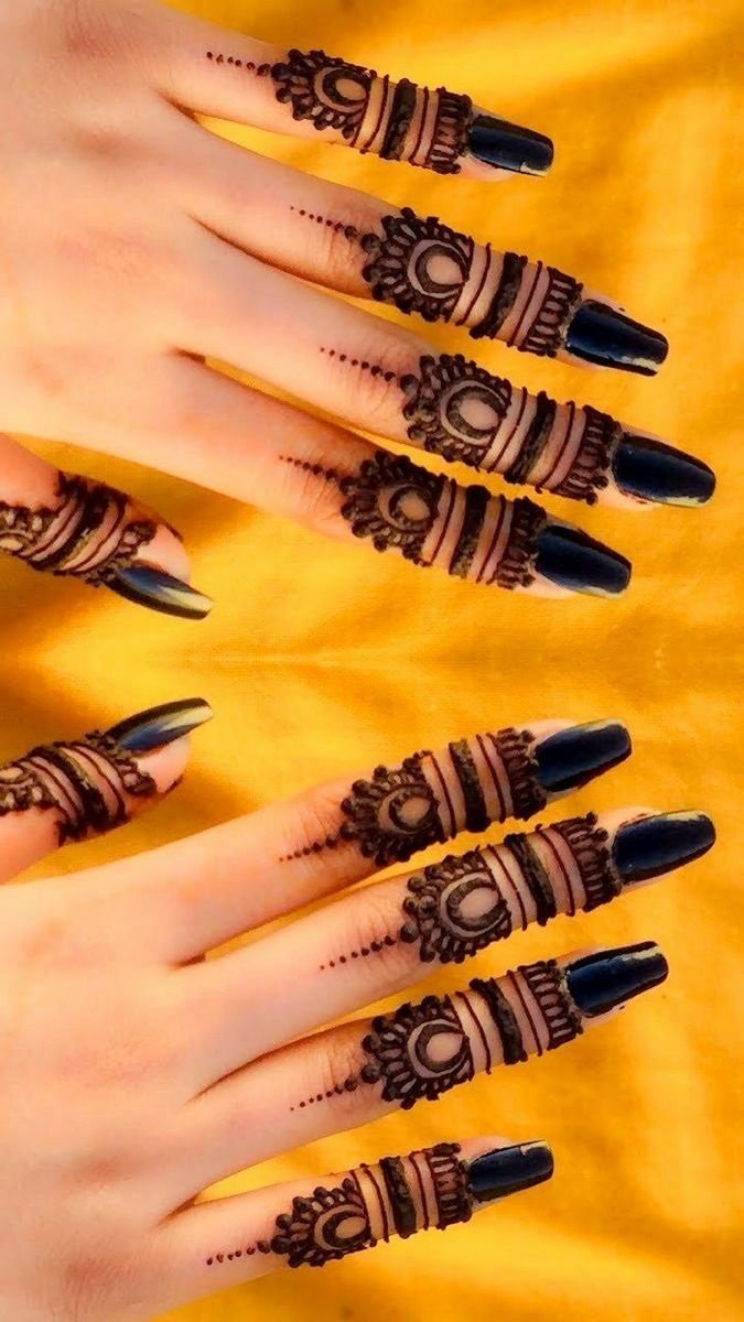 Simple Finger Mehndi Designs