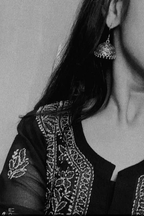 Hidden Face Girl Pic For Instagram Aesthetic