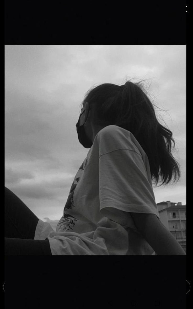 Hidden Face Girl Pic For Instagram Aesthetic