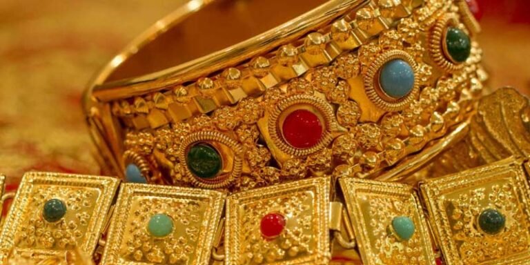 سونے کی فی تولہ قیمت میں مسلسل چوتھے روز اضافہ