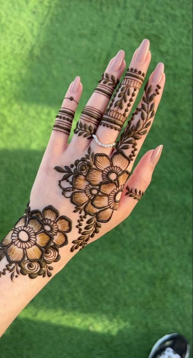 New Mehndi Designs 2024