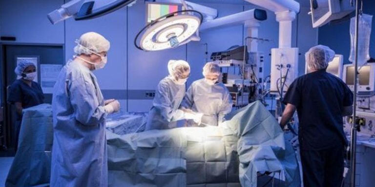 دل کی سرجری میں بڑے کٹ اور زخم سے ڈرنے والے مریضوں کے لیے خوشخبری