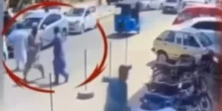 بینک سے رقم لے کر آنے والے شہری کو لوٹنے کی کوشش ناکام، ویڈیو وائرل